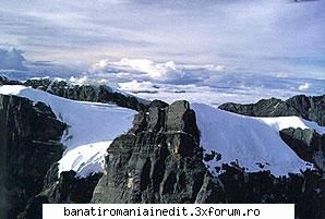 6. australia & oceania - puncak jaya 4884 m, escaladat prima data in anul 1962 australia & oceania