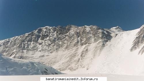 7. antarctica - vinson (i. ross), 4807 m, escaladat prima data in anul 1966 antarctica